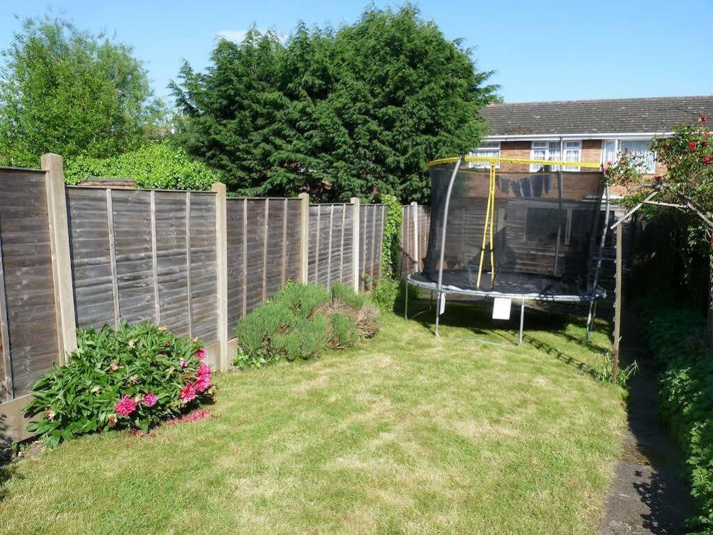 Comfortable Victorian 3 Bedroom Semi-Detached House With Fast Wi-Fi Sittingbourne Zewnętrze zdjęcie