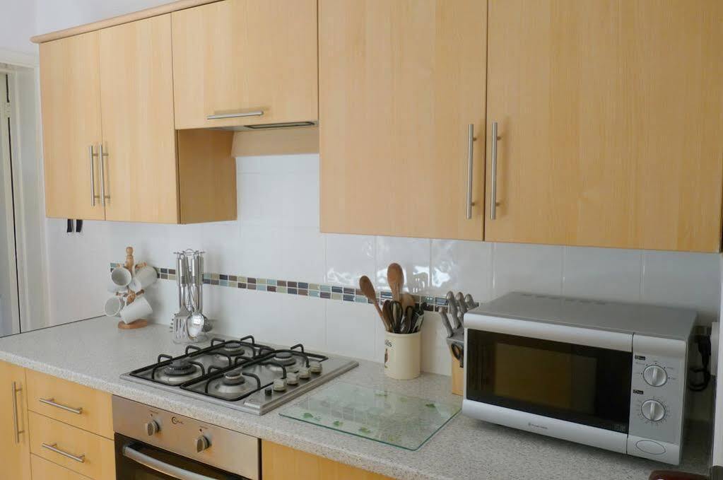 Comfortable Victorian 3 Bedroom Semi-Detached House With Fast Wi-Fi Sittingbourne Zewnętrze zdjęcie